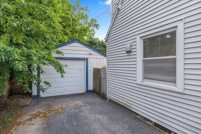 475 S Edison Ave, Elgin, IL 60123 - garage with asphalt driveway