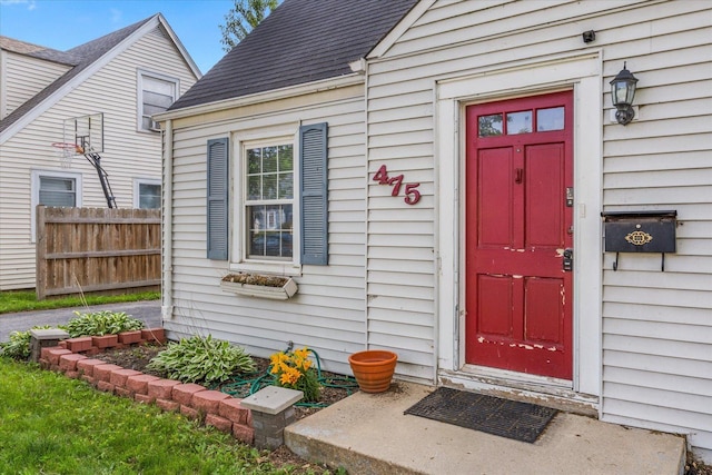 475 S Edison Ave, Elgin, IL 60123 - property entrance featuring roof with shingles