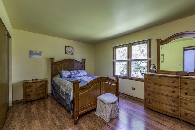 33061 N Rolling Hills Rd, Grayslake, IL 60030 - bedroom featuring dark wood-style floors and baseboards