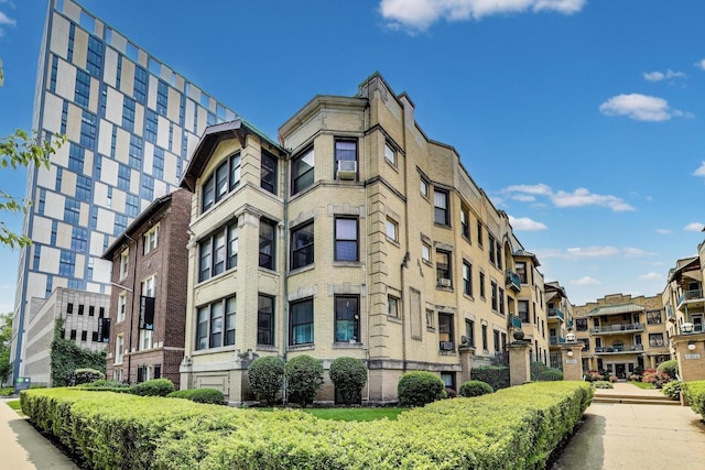 5520 S Cornell Ave Unit 1S, Chicago, IL 60637 - view of building exterior