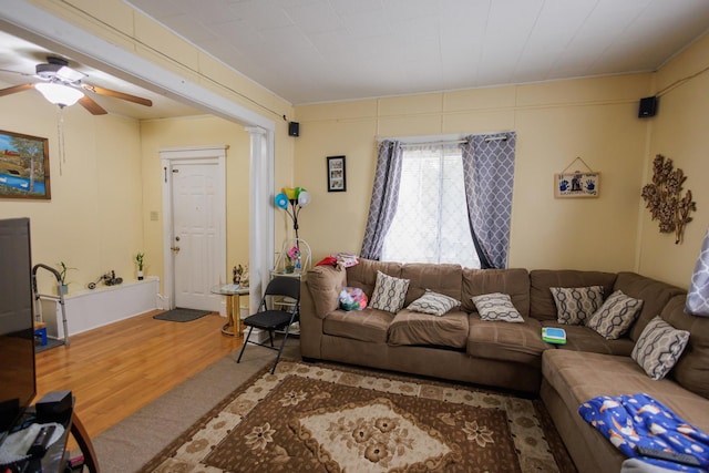 341 S 5th Ave, Kankakee, IL 60901 - living room featuring wood finished floors, decorative columns, and a ceiling fan
