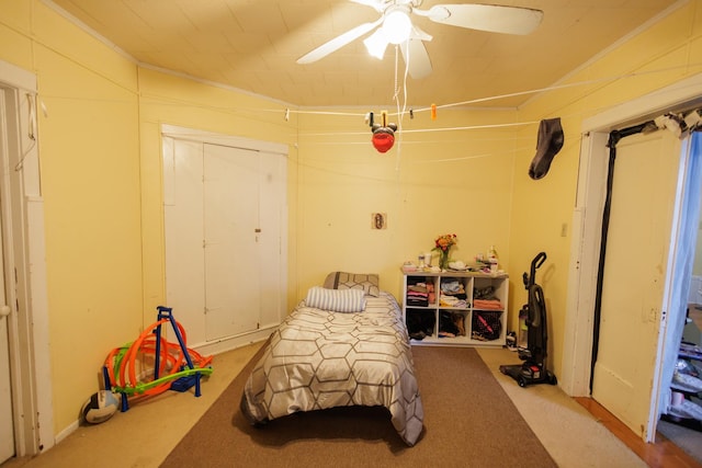 341 S 5th Ave, Kankakee, IL 60901 - carpeted bedroom with ceiling fan and ornamental molding