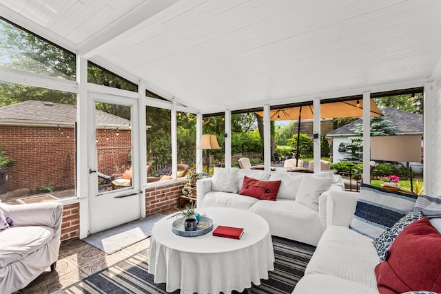 1414 Lincoln St, Evanston, IL 60201 - sunroom / solarium featuring plenty of natural light, vaulted ceiling, and outdoor lounge area