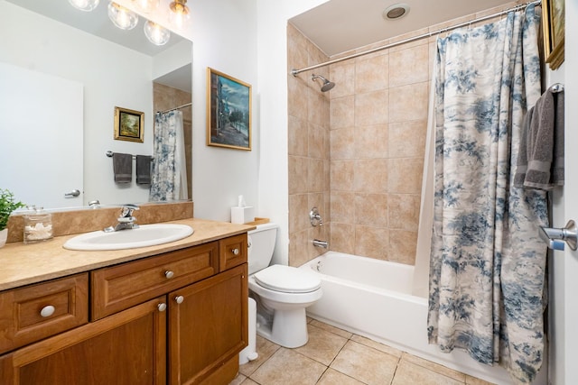 1444 N Orleans St Unit 6C, Chicago, IL 60610 - full bath featuring tile patterned flooring, vanity, toilet, and shower / bathtub combination with curtain