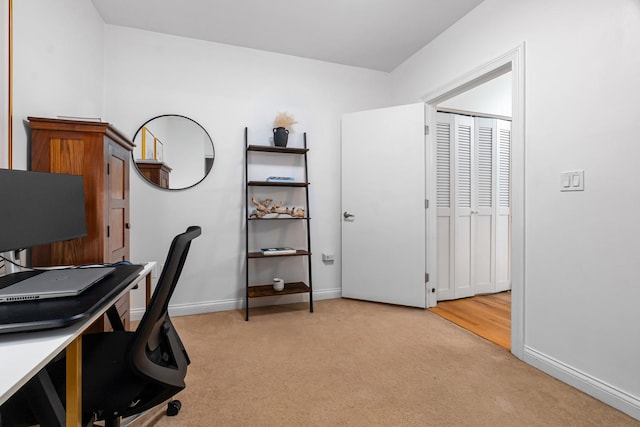 1444 N Orleans St Unit 6C, Chicago, IL 60610 - office area with light carpet and baseboards