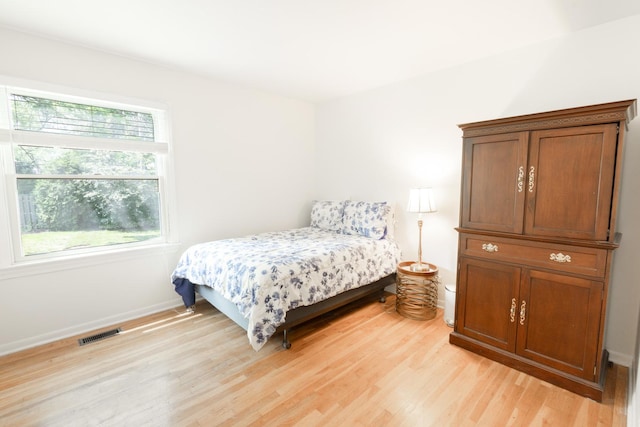 0N244 Peter Rd, Winfield, IL 60190 - bedroom featuring light wood-style floors and baseboards
