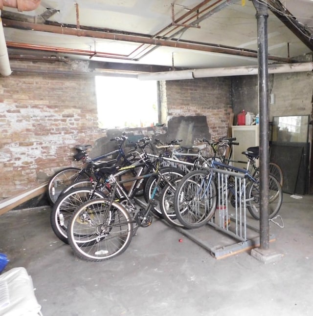 1208 W Waveland Ave Unit 1, Chicago, IL 60613 - view of garage