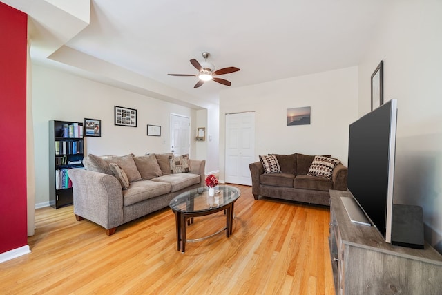 4705 N Campbell Ave Unit 3, Chicago, IL 60625 - living room featuring a ceiling fan, light wood-type flooring, and baseboards