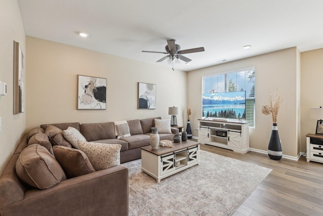 12654 S Talbot Cir, Plainfield, IL 60585 - living area featuring a ceiling fan, light wood finished floors, recessed lighting, and baseboards