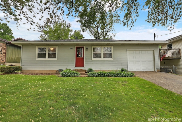 902 Fortress Dr, Mchenry, IL 60050 - ranch-style house featuring a garage, driveway, and a front yard