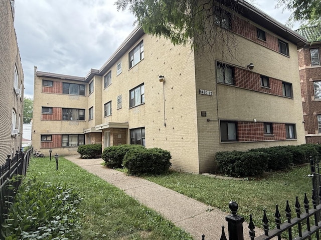 6422 N Hamilton Ave Unit 3A, Chicago, IL 60645 - photo 1