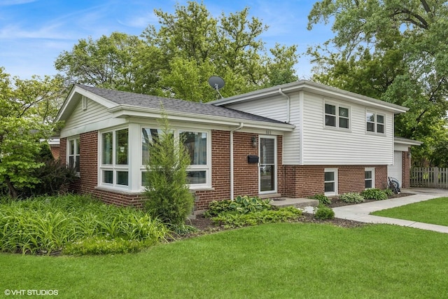 803 W Miner St, Arlington Heights, IL 60005 - tri-level home featuring brick siding