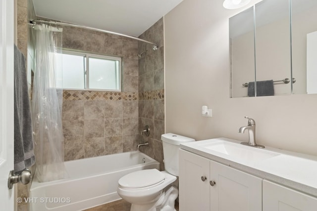 354 W Pleasant Hill Blvd, Palatine, IL 60067 - bathroom with shower / bathtub combination with curtain and vanity