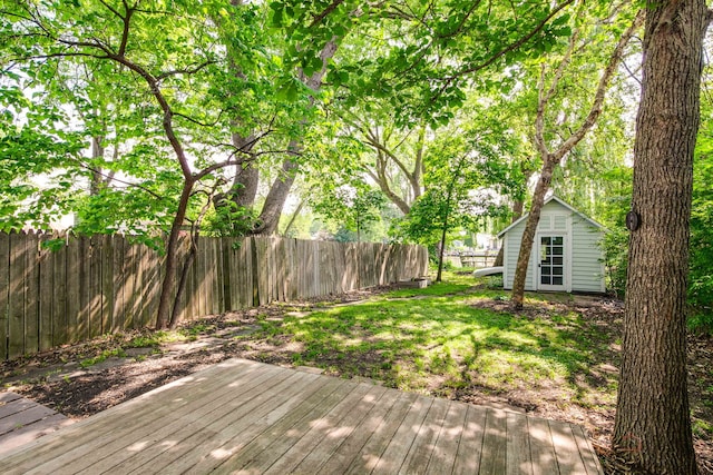 26371 N Elmwood Ave, Mundelein, IL 60060 - wooden deck featuring an outdoor structure