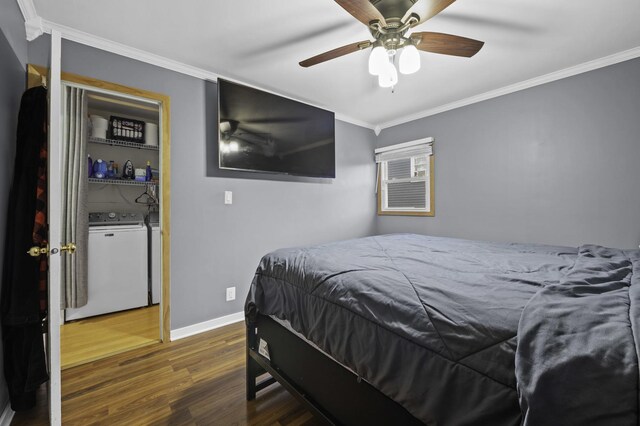 215 Cypress Dr, Streamwood, IL 60107 - bedroom featuring independent washer and dryer, wood finished floors, ornamental molding, baseboards, and a ceiling fan