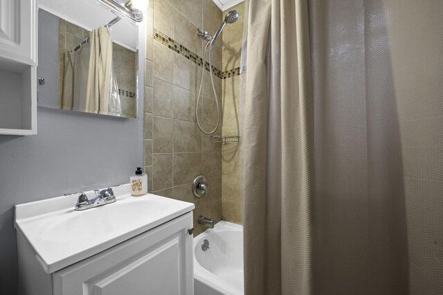 215 Cypress Dr, Streamwood, IL 60107 - bathroom with shower / bath combination with curtain and vanity