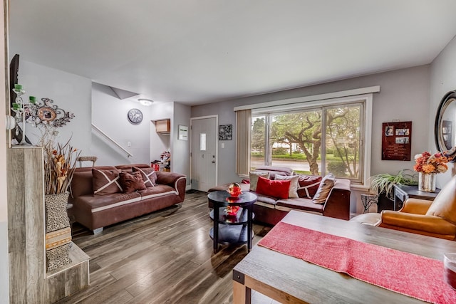 426 Greentree Ln, Bolingbrook, IL 60440 - living area featuring hardwood / wood-style floors