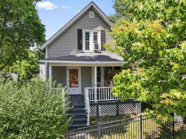 952 Larkin Ave, Elgin, IL 60123 - view of front facade featuring covered porch