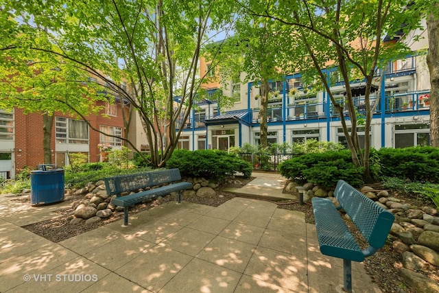 23 N Racine Ave Unit 405, Chicago, IL 60607 - view of home's community