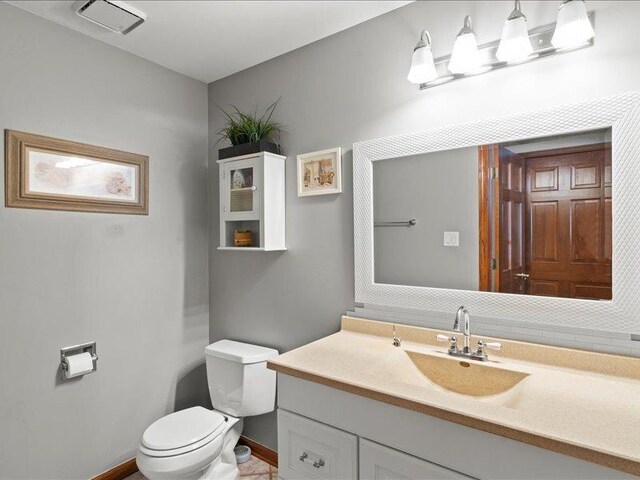 14542 S Mustang Dr, Homer Glen, IL 60491 - bathroom featuring tile walls and vanity