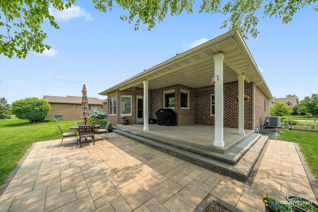 3880 W Nettle Creek Dr, Morris, IL 60450 - view of patio with central air condition unit