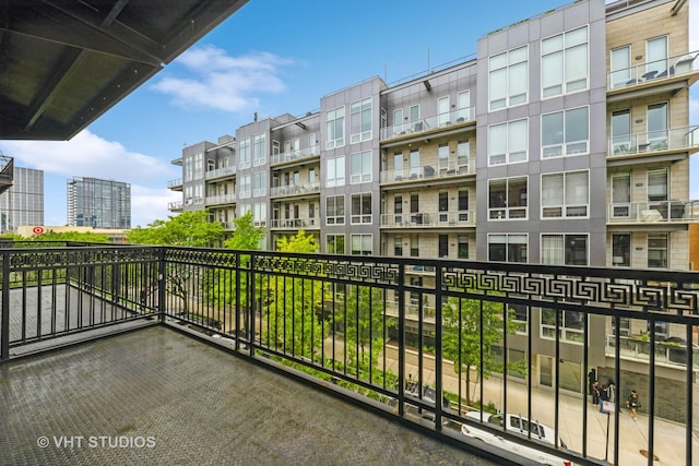 1040 W Adams St Unit 365, Chicago, IL 60607 - view of balcony