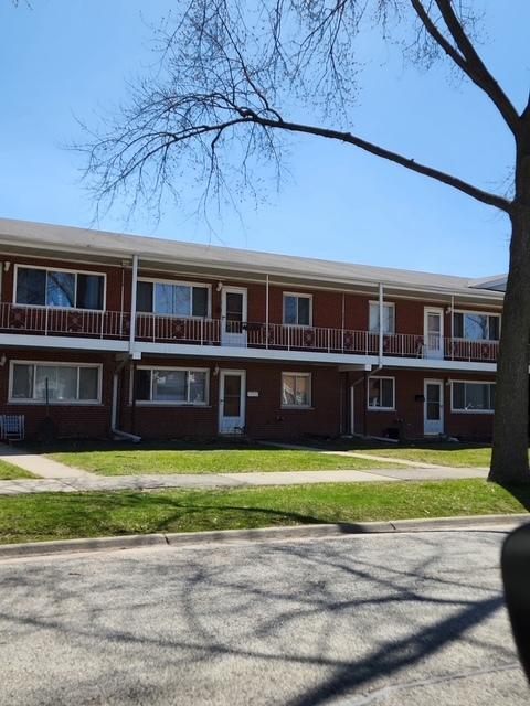 633 Dulles Rd Unit B, Des Plaines, IL 60016 - view of building exterior