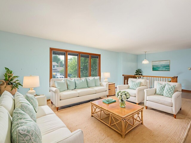6560 Hillcrest Rd, Downers Grove, IL 60516 - living room with light wood-type flooring and baseboards