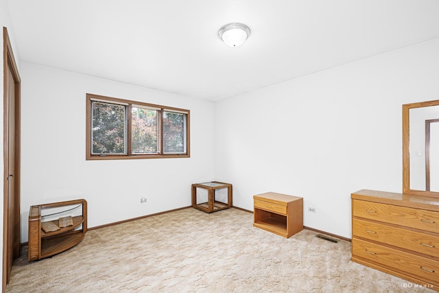 7043 W 73rd St, Nottingham Park, IL 60638 - unfurnished bedroom featuring carpet floors and baseboards