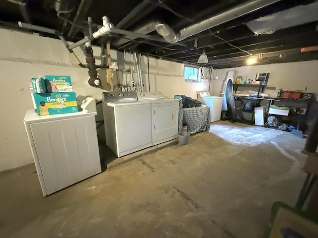 1229 W 6th St, Sterling, IL 61081 - below grade area featuring separate washer and dryer