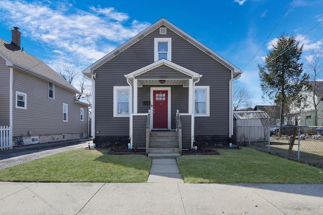 1313 W Cornelia Ave, Waukegan, IL 60085 - view of front facade