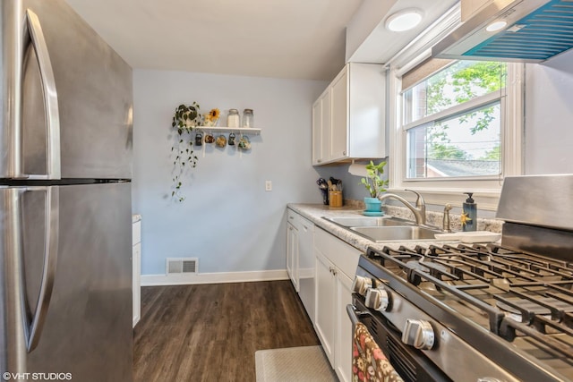 204 Earl Ave, Joliet, IL 60436 - photo 8