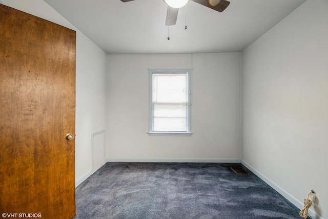 14841 Langley Ave, Dolton, IL 60419 - unfurnished room with carpet floors and a ceiling fan