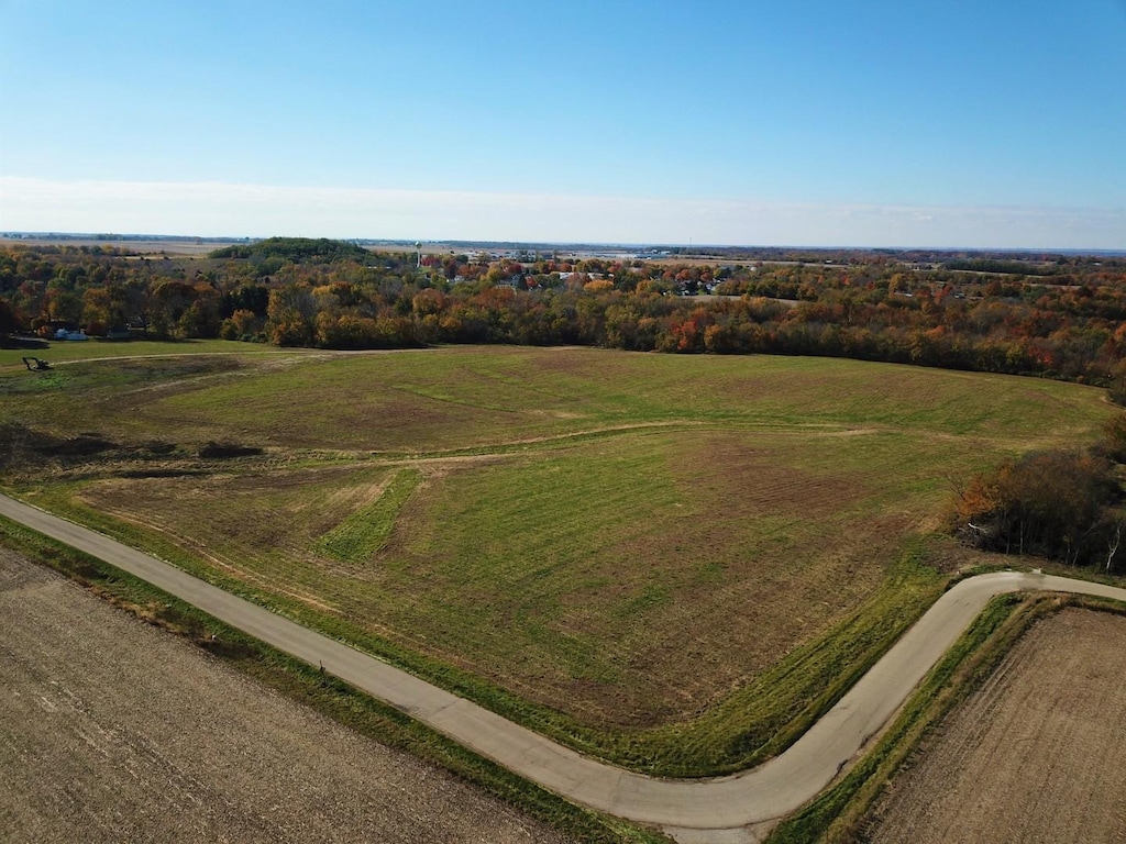 5 N Division St, Mark, IL 61340