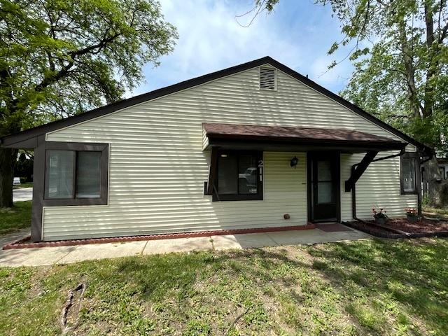 211 W Birchwood Dr Unit 211, Romeoville, IL 60446 - view of front of house