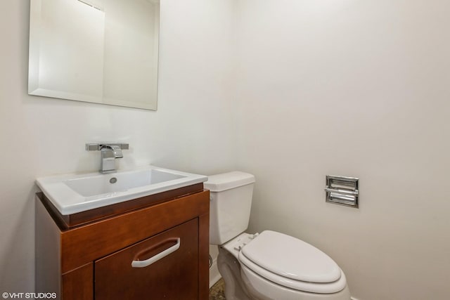 226 S Maple Ave Unit F, Oak Park, IL 60302 - bathroom with vanity and toilet