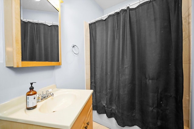 2744 W Haddon Ave Unit 2, Chicago, IL 60622 - full bathroom featuring vanity and a shower with shower curtain