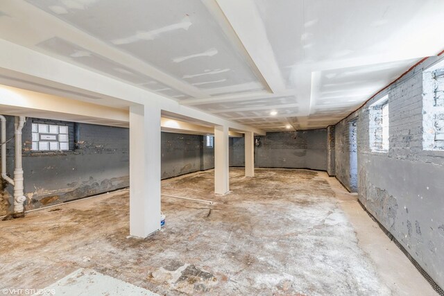 8222 S Saint Lawrence Ave, Chicago, IL 60619 - photo 15