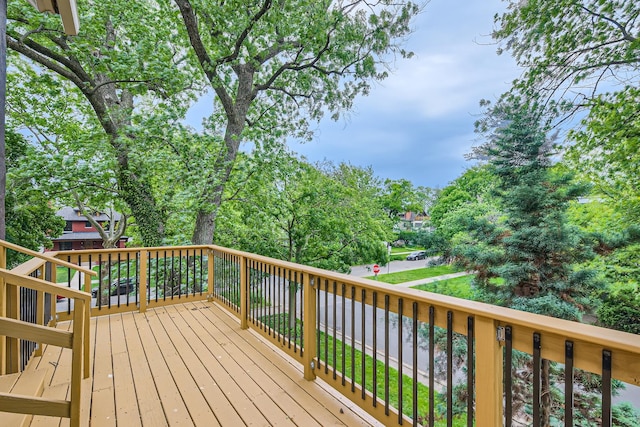 9556 S Winchester Ave, Chicago, IL 60643 - wooden deck with view of wooded area