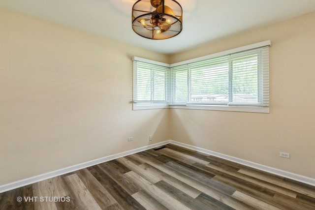 16199 W Des Plaines Dr, Libertyville, IL 60048 - photo 11