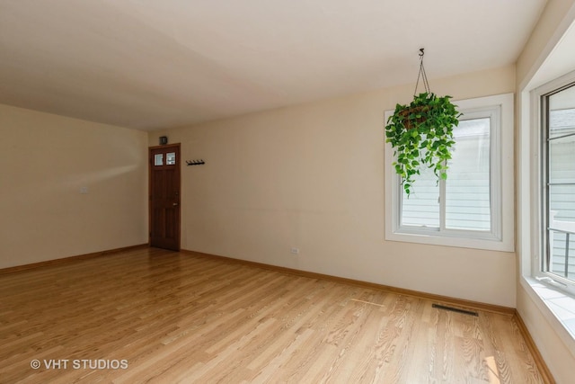 16199 W Des Plaines Dr, Libertyville, IL 60048 - photo 6