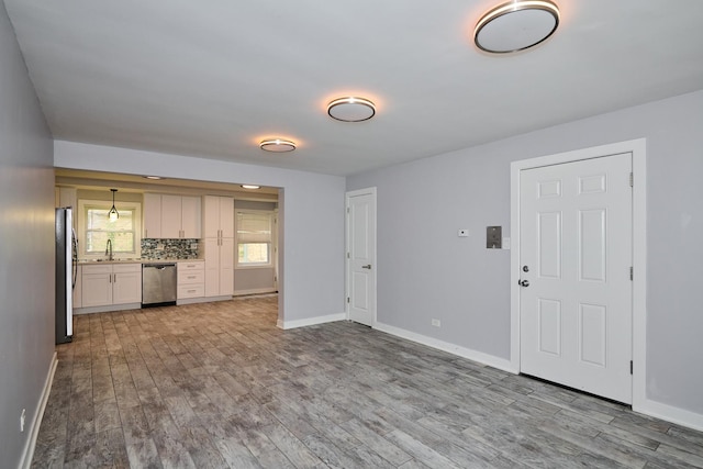 1606 W Chase Ave Unit 1B, Chicago, IL 60626 - photo 2
