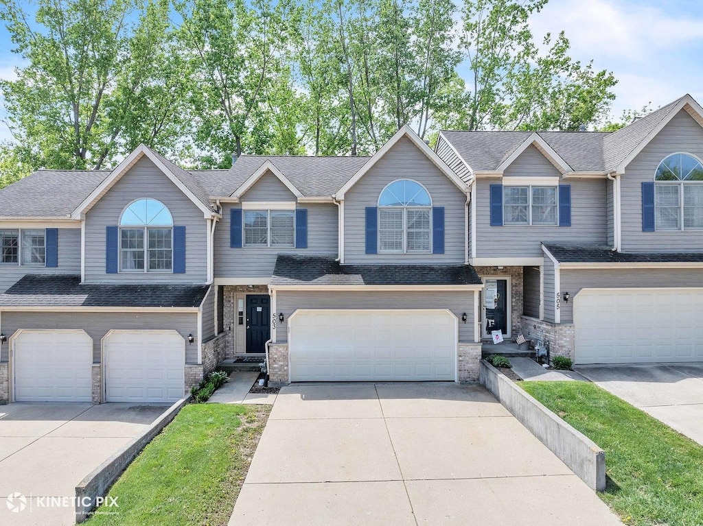 503 River Bluff Dr, Carpentersville, IL 60110 - photo 1