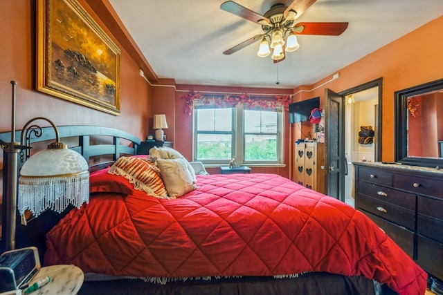 5555 N Sheridan Rd Unit 309, Chicago, IL 60640 - bedroom featuring a ceiling fan