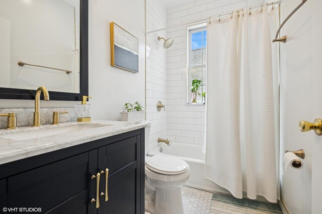 1444 N Bosworth Ave Unit 3S, Chicago, IL 60642 - full bath with vanity, toilet, shower / tub combo with curtain, and tile patterned floors