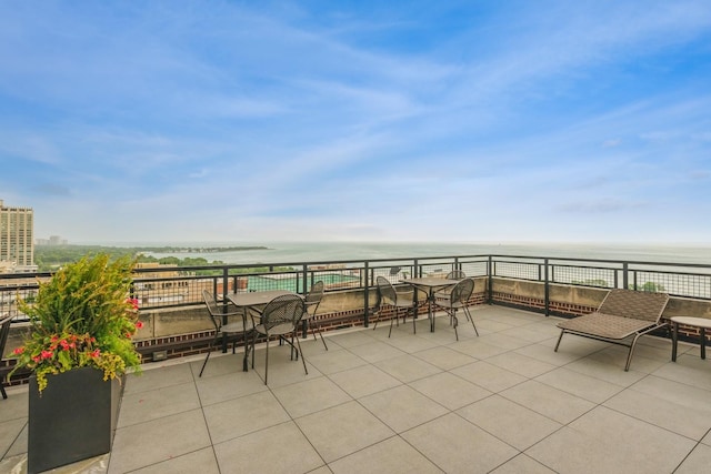 421 W Melrose St Unit 10B, Chicago, IL 60657 - view of patio with a water view