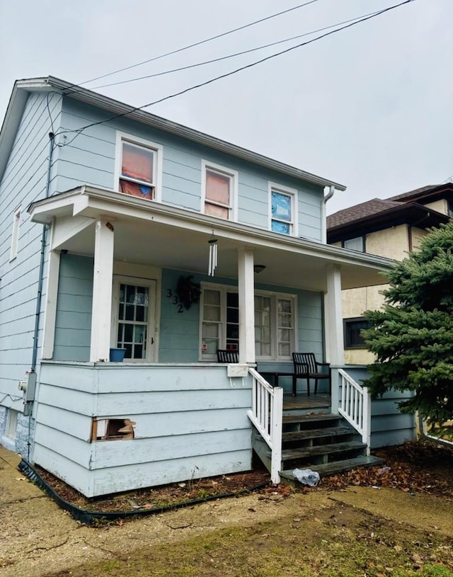 332 N Ave, Aurora, IL 60505 - traditional style home with covered porch