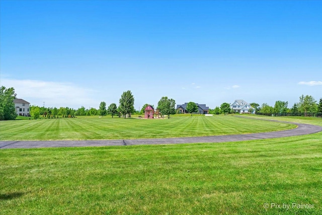 1044 Redbud Ln, Sugar Grove, IL 60554 - view of community with a lawn