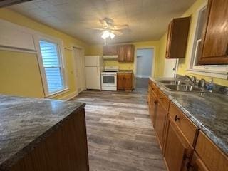 715 S Clayton St, Bloomington, IL 61701 - photo 8
