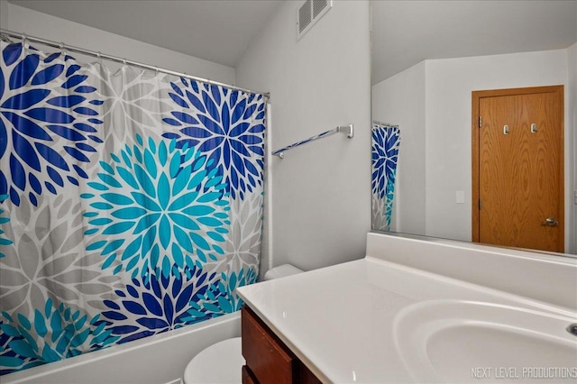 1673 Town Center St Unit 1673, Aurora, IL 60504 - bathroom featuring vanity, toilet, and shower / bathtub combination with curtain